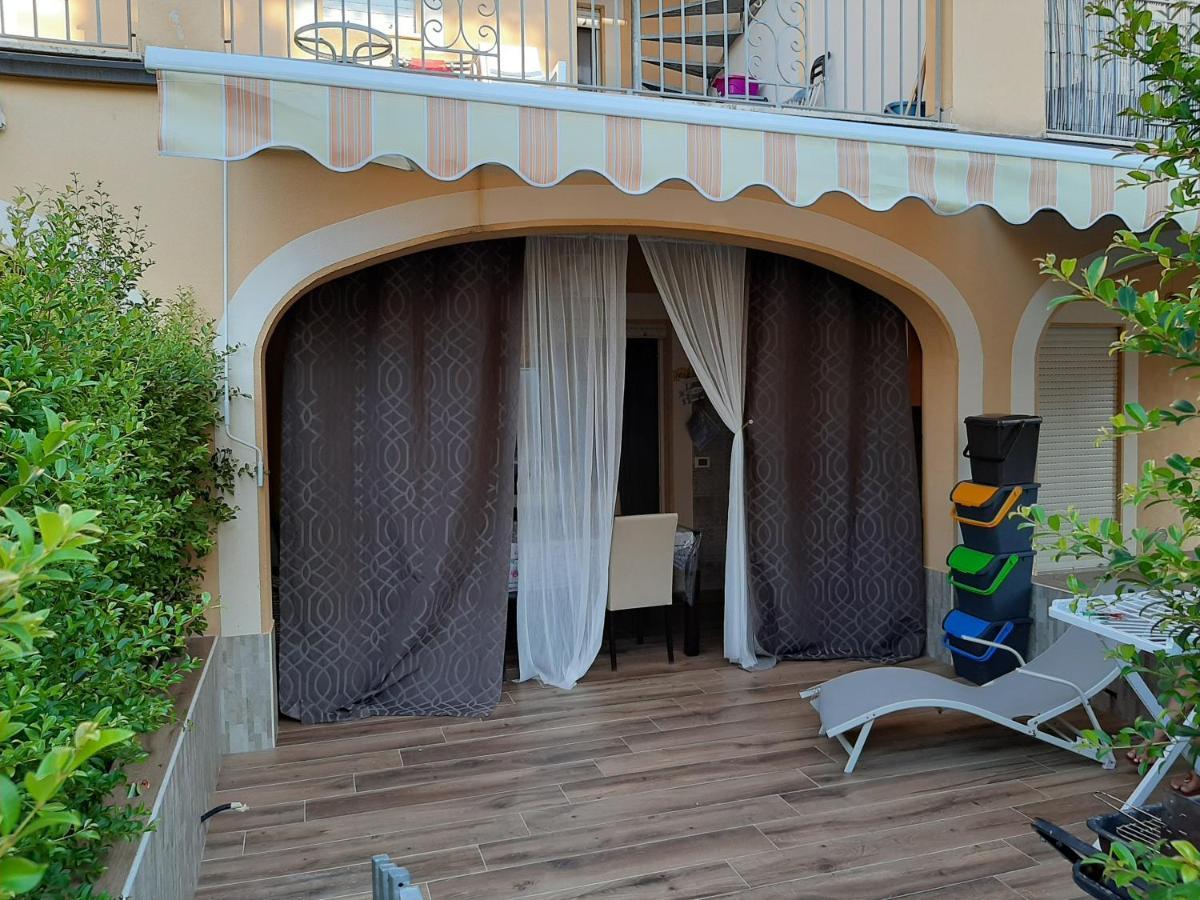 Sonia Pizzo Beach Club Appartement Buitenkant foto